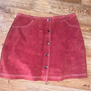 Faux leather mini skirt